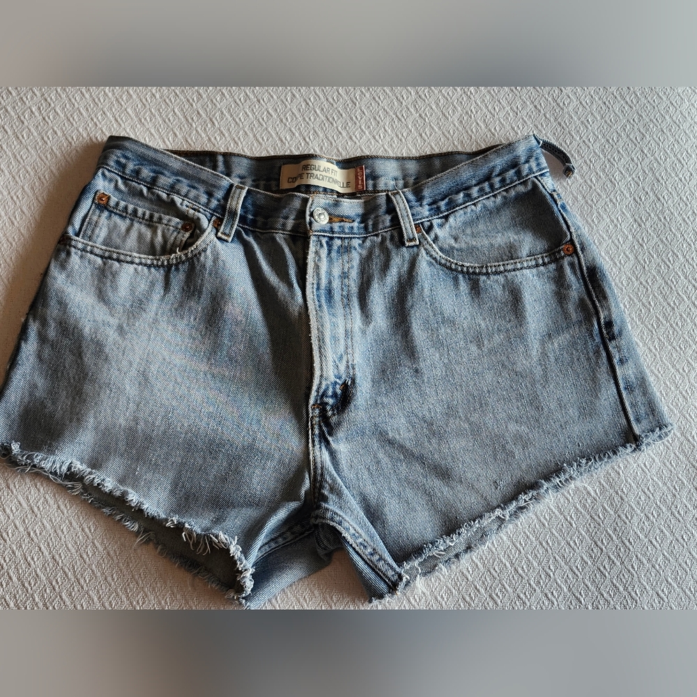 Levi's Blue Jean Shorts High-Waisted Frayed Hem